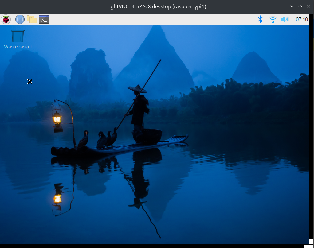 Screenshot showing Raspberry Pi 4 32-bit OS desktop